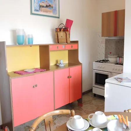 Luminous Flat With Balcony-beahost * Μπιμπιόνε
