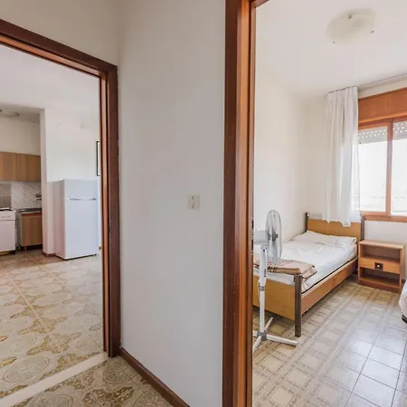 Daire Luminous Flat With Balcony-beahost Bibione