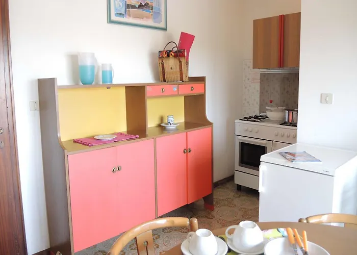 Luminous Flat With Balcony-beahost * Μπιμπιόνε