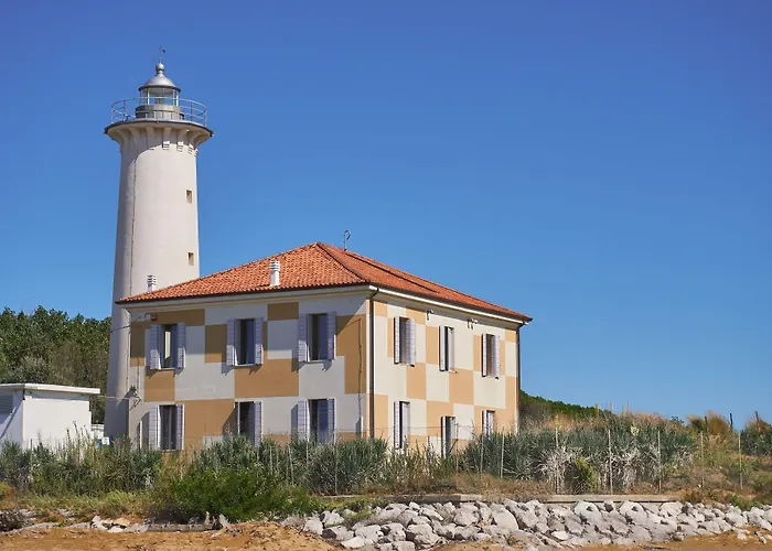 Lejlighed Luminous Flat With Balcony-beahost *