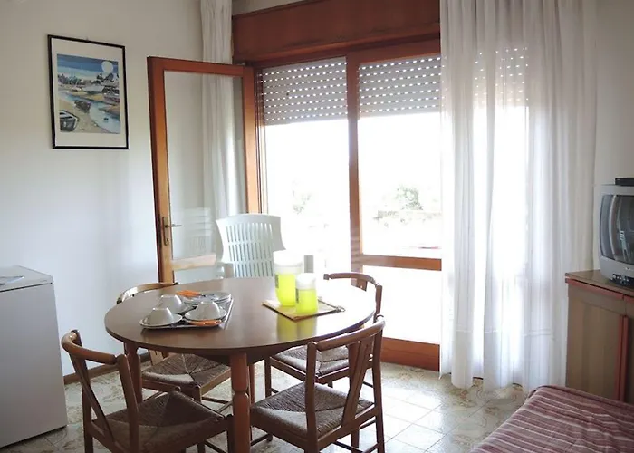 Διαμέρισμα Luminous Flat With Balcony-beahost Μπιμπιόνε